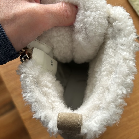 COPY - Moncler booties - Picture 4 of 8